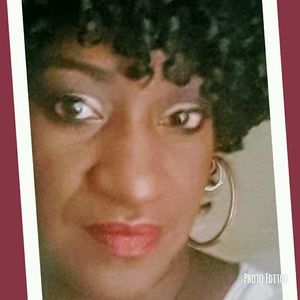 Meet your Posher, Patricia